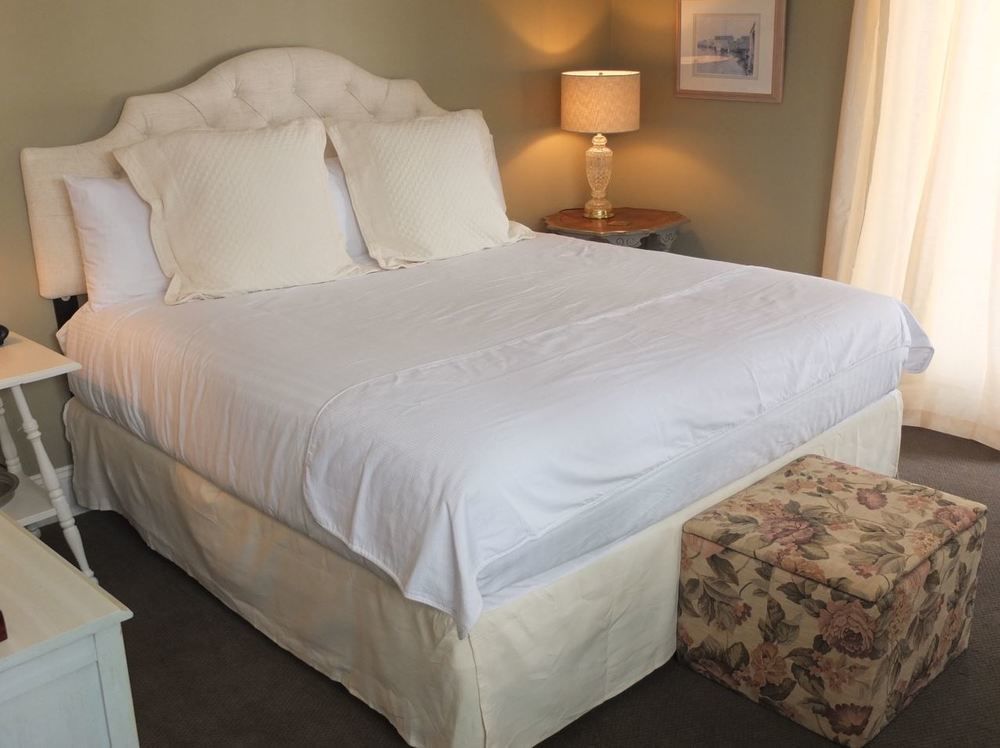 The English Inn Eaton Rapids 외부 사진